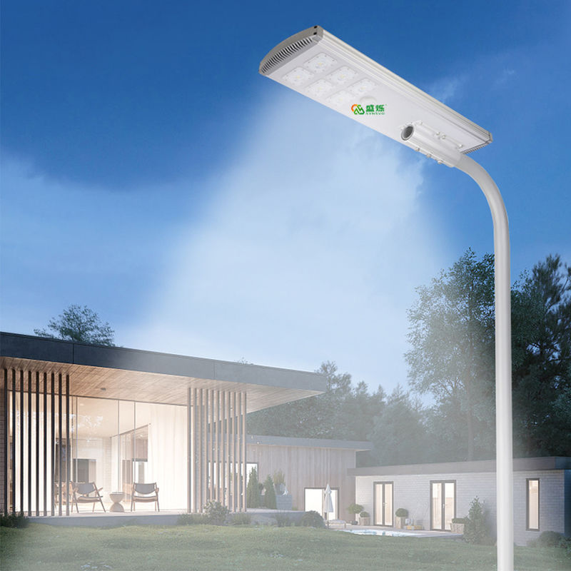 Su geçirmez Ip65 Güneş Sensörü Işık Abs Sokak 400w 600w 800w Hepsi Bir Arada 3.2V