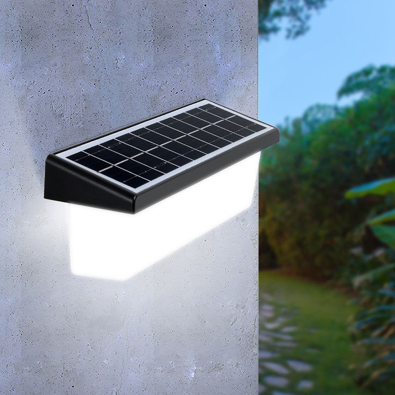 Güneş ışığı bahçe duvarı 8-10 saat çalışma süresi 40PCSX 0.2W SMD 2835 LED
