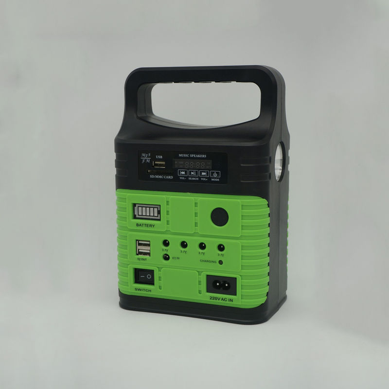 Dahili FM Radyo MP3 Mini Açık Kamp ile 7500mah Taşınabilir Güneş Enerjisi Sistemi Kiti